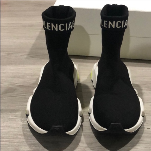 Balenciaga Speed Runner - Picture 3 of 7